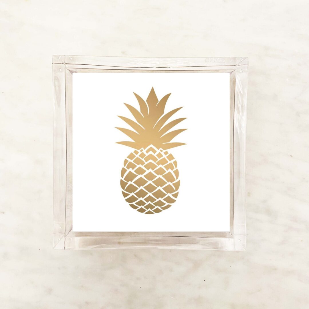 Bienvenidos a Puerto Rico gold pineapple cocktail paper napkins in woven seagrass frame, tropical Puerto Rican party napkins pack of 20